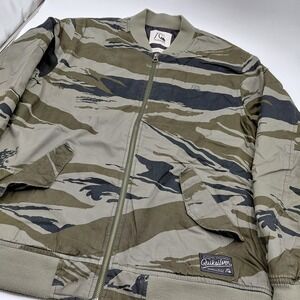 Quiksilver Jacket Mens XL Green Camo Bomber Quilted Lined Outdoor Surf Y2K Bro